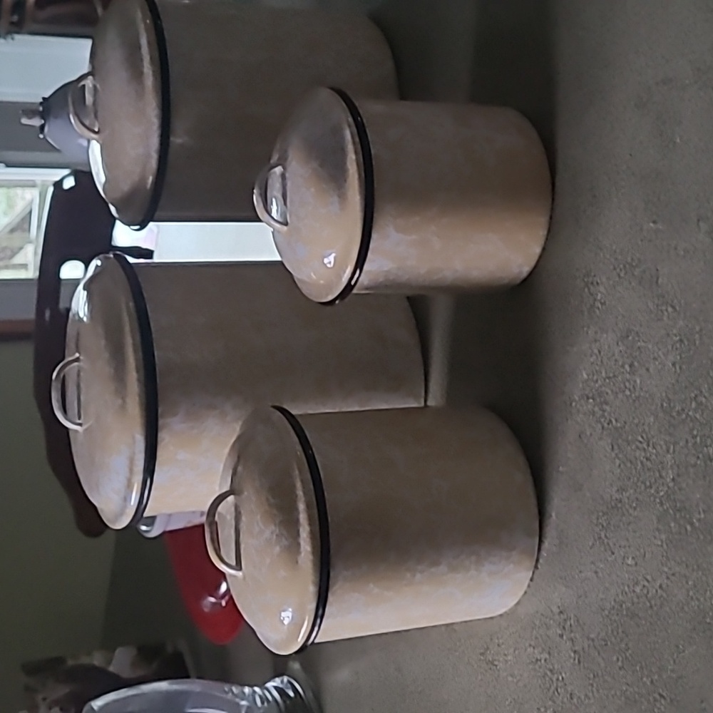 Enamelware 4 piece canister set by CGS International - Picture 5 of 10